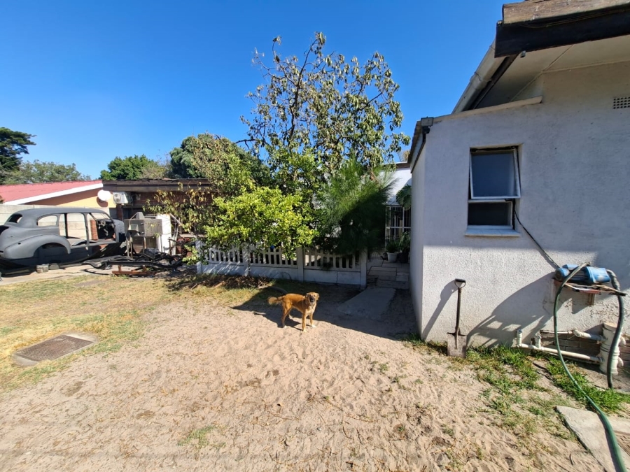 3 Bedroom Property for Sale in Mabille Park Western Cape